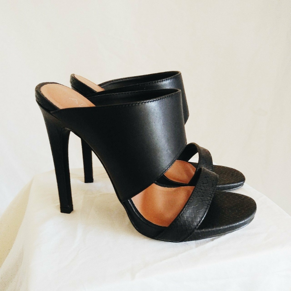 Black heels